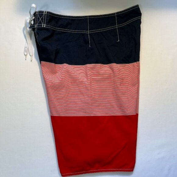 Hang Ten - Size 30 Men's Board Shorts - Red, White, Navy Swim Board Shorts - Picture 7 of 11